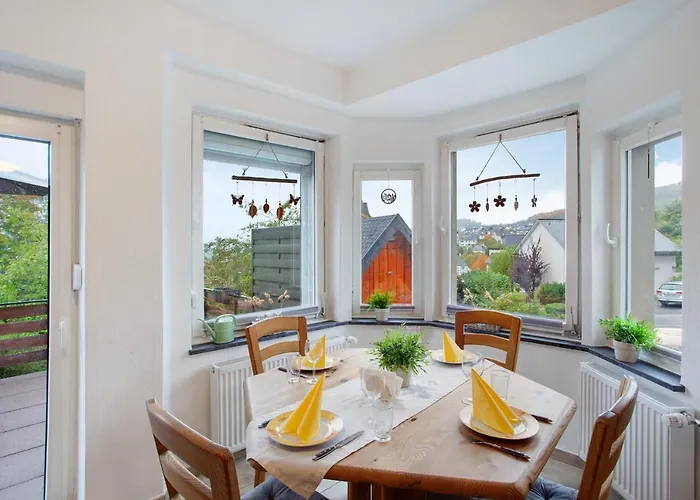 Kirsten's Hike N Bike Apartmán